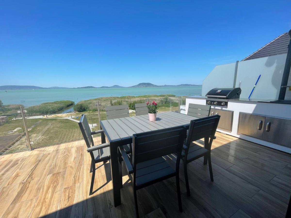 Fenyves Beach Apartman Delux Balatonfenyves Exterior photo